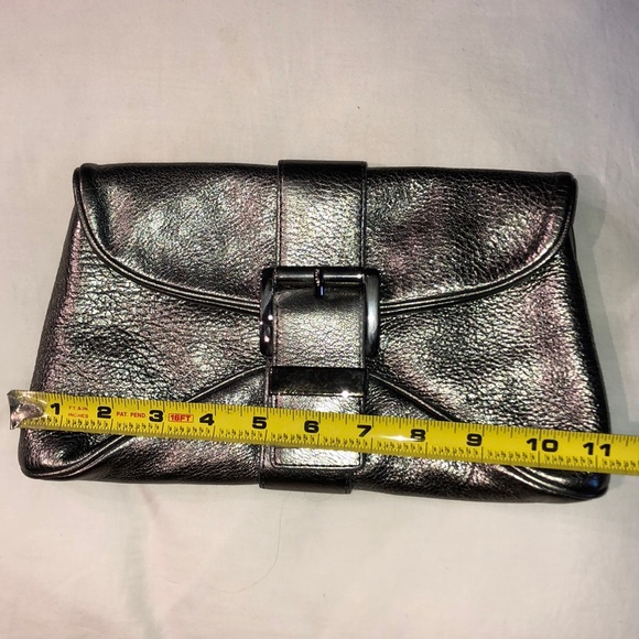 Michael Kors leather metallic clutch, See photos! - Picture 1 of 7